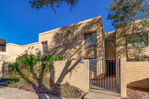2914 E Sierra Vista Rd, Tucson, AZ 85716