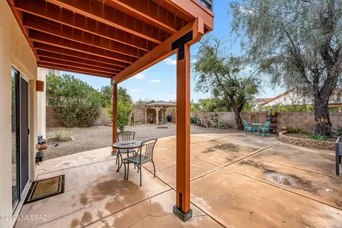 Exterior - 578 E Wagon Bluff Dr, Tucson, AZ 85704 photo 3 of 4
