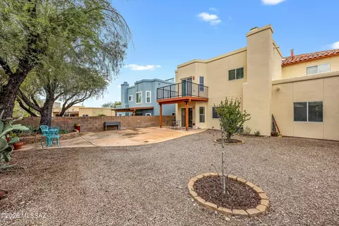 Exterior - 578 E Wagon Bluff Dr, Tucson, AZ 85704 photo 2 of 4