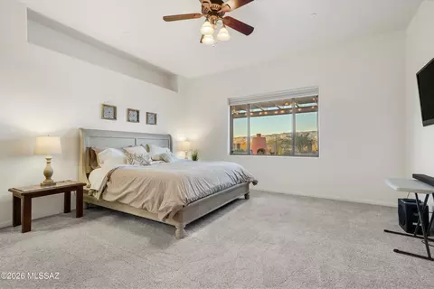 Bedroom - 10561 S Coyote Melon Loop, Vail, AZ 85641 photo 4 of 6