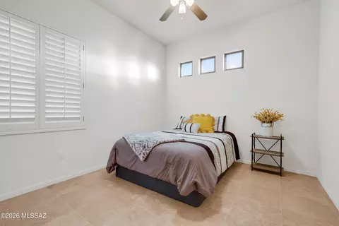 Bedroom - 10561 S Coyote Melon Loop, Vail, AZ 85641 photo 3 of 6