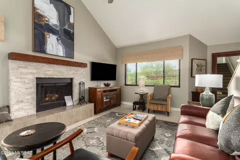 5051 N Sabino Canyon Rd #1209, Tucson, AZ 85750
