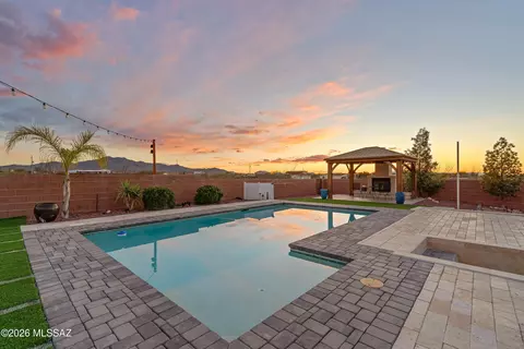 Exterior - 3610 E Andrada Rd, Vail, AZ 85641 photo 1 of 10