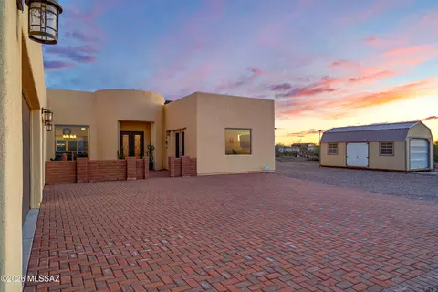 Exterior - 3610 E Andrada Rd, Vail, AZ 85641 photo 10 of 10