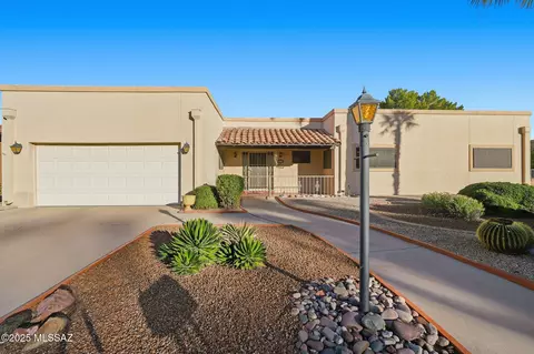 1222 N Paseo Del Cervato, Green Valley, AZ 85614