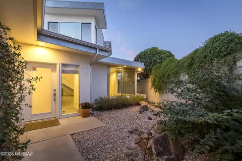 2239 E 1st St #1, Tucson, AZ 85719
