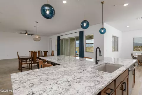12840 E Tortoise Pointe Dr, Vail, AZ 85641 photo 8