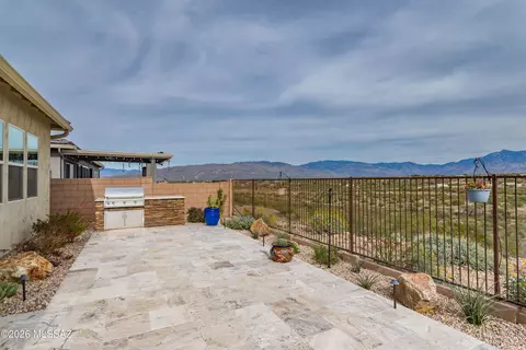 12840 E Tortoise Pointe Dr, Vail, AZ 85641