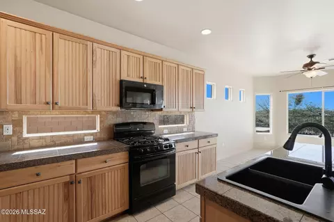 17540 S Indigo Crest Pass, Vail, AZ 85641 photo 12