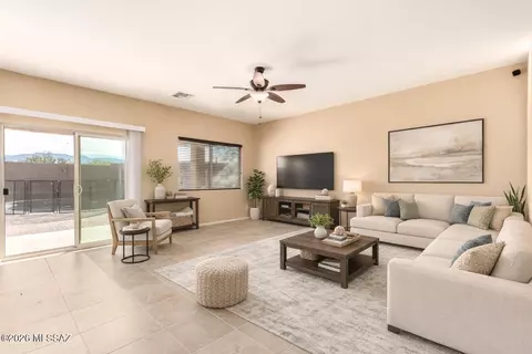 Living - 8924 E Abrams Loop, Tucson, AZ 85710 photo 1 of 4