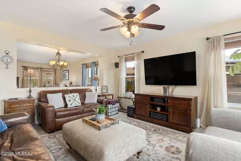 Living - 13423 E Almond Crest Dr, Vail, AZ 85641 photo 3 of 4
