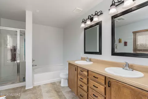 Bath - 13423 E Almond Crest Dr, Vail, AZ 85641 photo 2 of 3