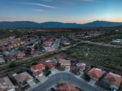 View/Area - 13423 E Almond Crest Dr, Vail, AZ 85641 photo 8 of 9