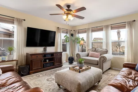 Living - 13423 E Almond Crest Dr, Vail, AZ 85641 photo 2 of 4