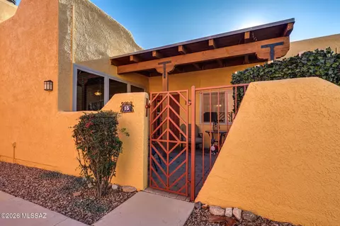 6255 N Camino Pimeria Alta #15, Tucson, AZ 85718