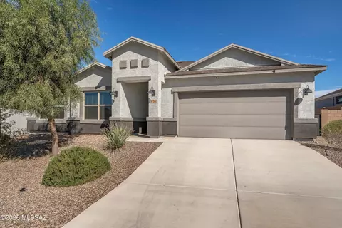 656 W Wilkinson St, Vail, AZ 85641
