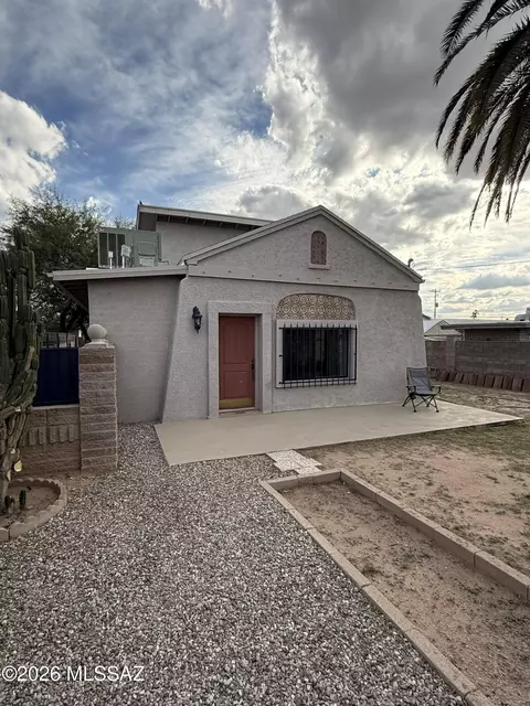 373 W Veterans Blvd, Tucson, AZ 85713