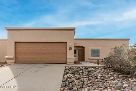 2601 W Camino Llano, Tucson, AZ 85742