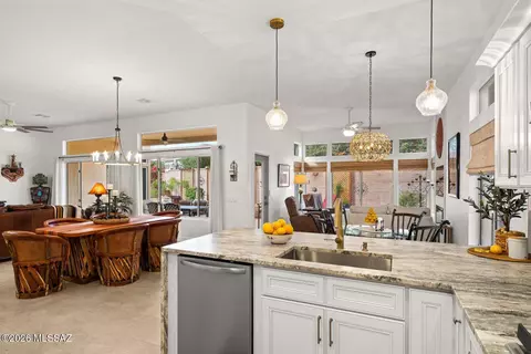 Kitchen - 1069 E Ritz Ct, Oro Valley, AZ 85755 photo 2 of 5