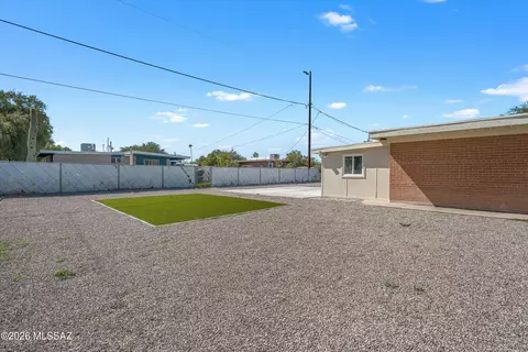 Exterior - 8142 E 5th St, Tucson, AZ 85710 photo 4 of 6