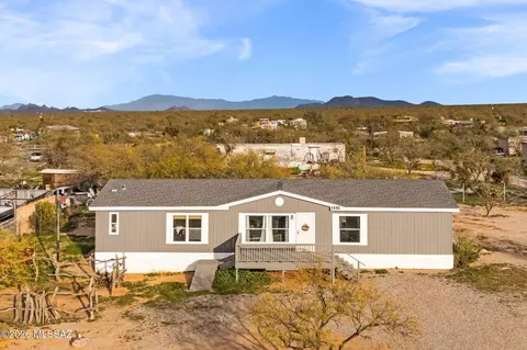 8555 S Alice Vail Ln, Tucson, AZ 85736