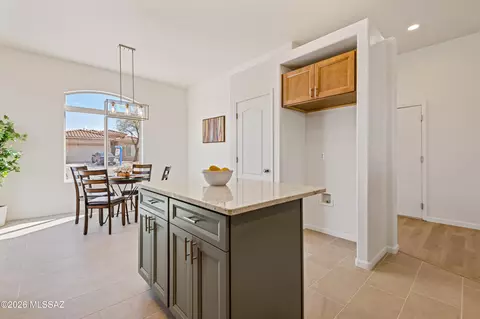 Kitchen - 9896 E Wind Dancer Dr, Tucson, AZ 85748 photo 4 of 4