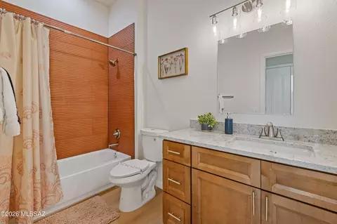 Bath - 9896 E Wind Dancer Dr, Tucson, AZ 85748 photo 5 of 5
