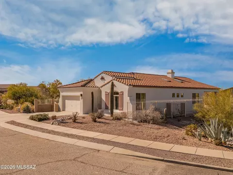 Exterior - 9896 E Wind Dancer Dr, Tucson, AZ 85748 photo 2 of 8