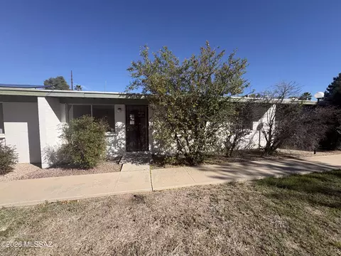 3812 S Palm Side Dr, Tucson, AZ 85730