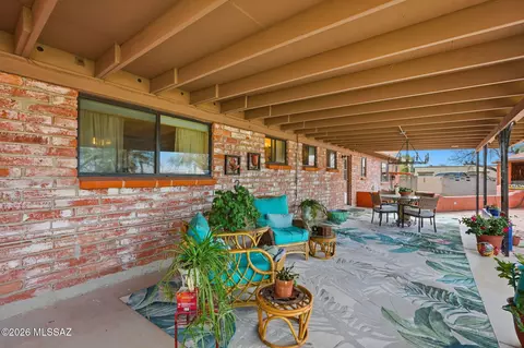 3121 N Conestoga Ave, Tucson, AZ 85749