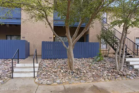 8080 E Speedway Blvd #703, Tucson, AZ 85710