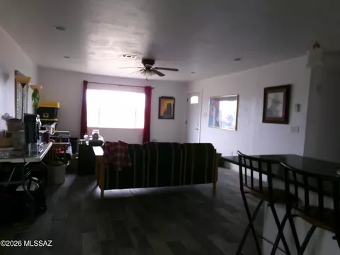 Living - 2829 W Ten Gallon Trl, Willcox, AZ 85643 photo 1 of 1