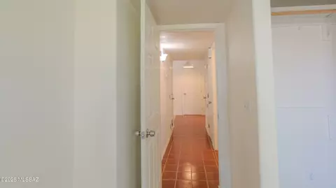 Entry Way - 310 E Highcourte Ln, Tucson, AZ 85737 photo 3 of 3