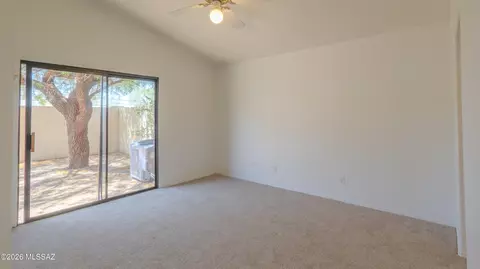 Other - 310 E Highcourte Ln, Tucson, AZ 85737 photo 4 of 9