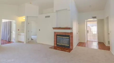 Living - 310 E Highcourte Ln, Tucson, AZ 85737 photo 1 of 2