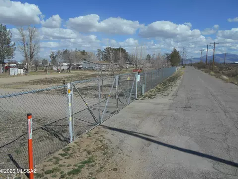 Exterior - 2578 W Willow Tree Ln, Willcox, AZ 85643 photo 10 of 10