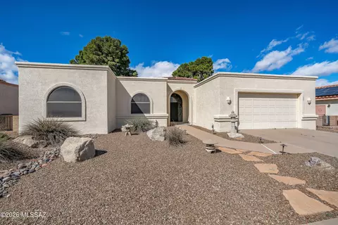 1421 N Abrego Dr, Green Valley, AZ 85614