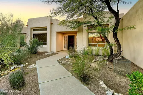 9839 E Opalite Pl, Tucson, AZ 85749 photo 11