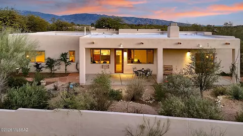 9839 E Opalite Pl, Tucson, AZ 85749 photo 2