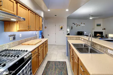 9839 E Opalite Pl, Tucson, AZ 85749 photo 19