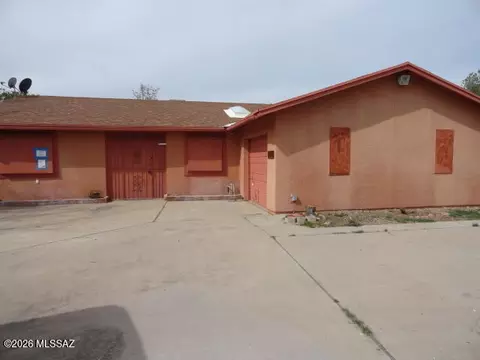 976 Arco Ln, Rio Rico, AZ 85648