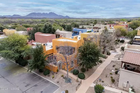 901 Lombard Way, Tubac, AZ 85646