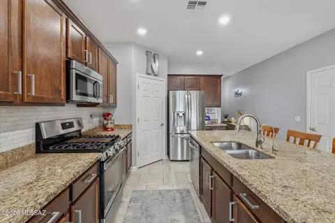 Kitchen - 12230 E Metz Dr, Vail, AZ 85641 photo 3 of 3