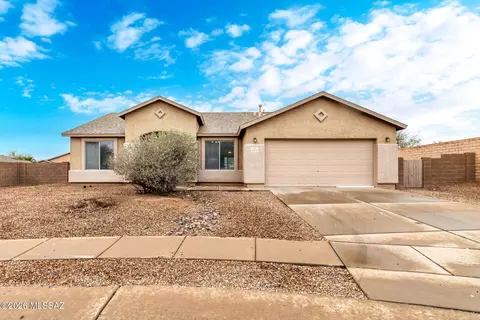 6672 S Yellow Rattle Ct, Tucson, AZ 85756