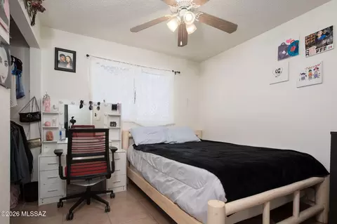 Bedroom - 4249 E Canada Stra, Tucson, AZ 85706 photo 6 of 9