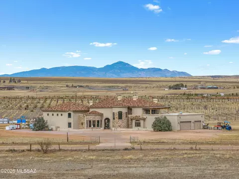 Exterior - 370 Elgin Rd, Elgin, AZ 85611 photo 5 of 6