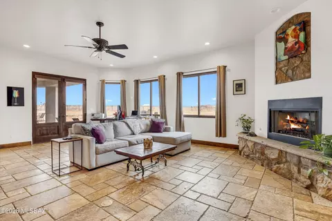 Living - 370 Elgin Rd, Elgin, AZ 85611 photo 1 of 2