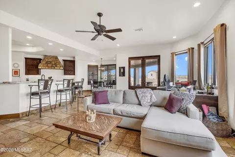 Living - 370 Elgin Rd, Elgin, AZ 85611 photo 2 of 2
