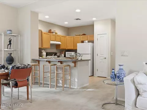 Kitchen - 10543 E Seven Generations Way, Tucson, AZ 85747 photo 2 of 5