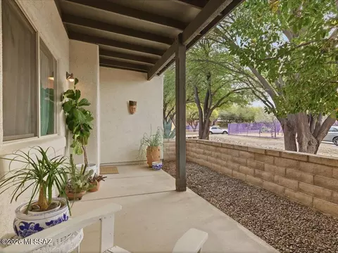 Exterior - 10543 E Seven Generations Way, Tucson, AZ 85747 photo 5 of 8